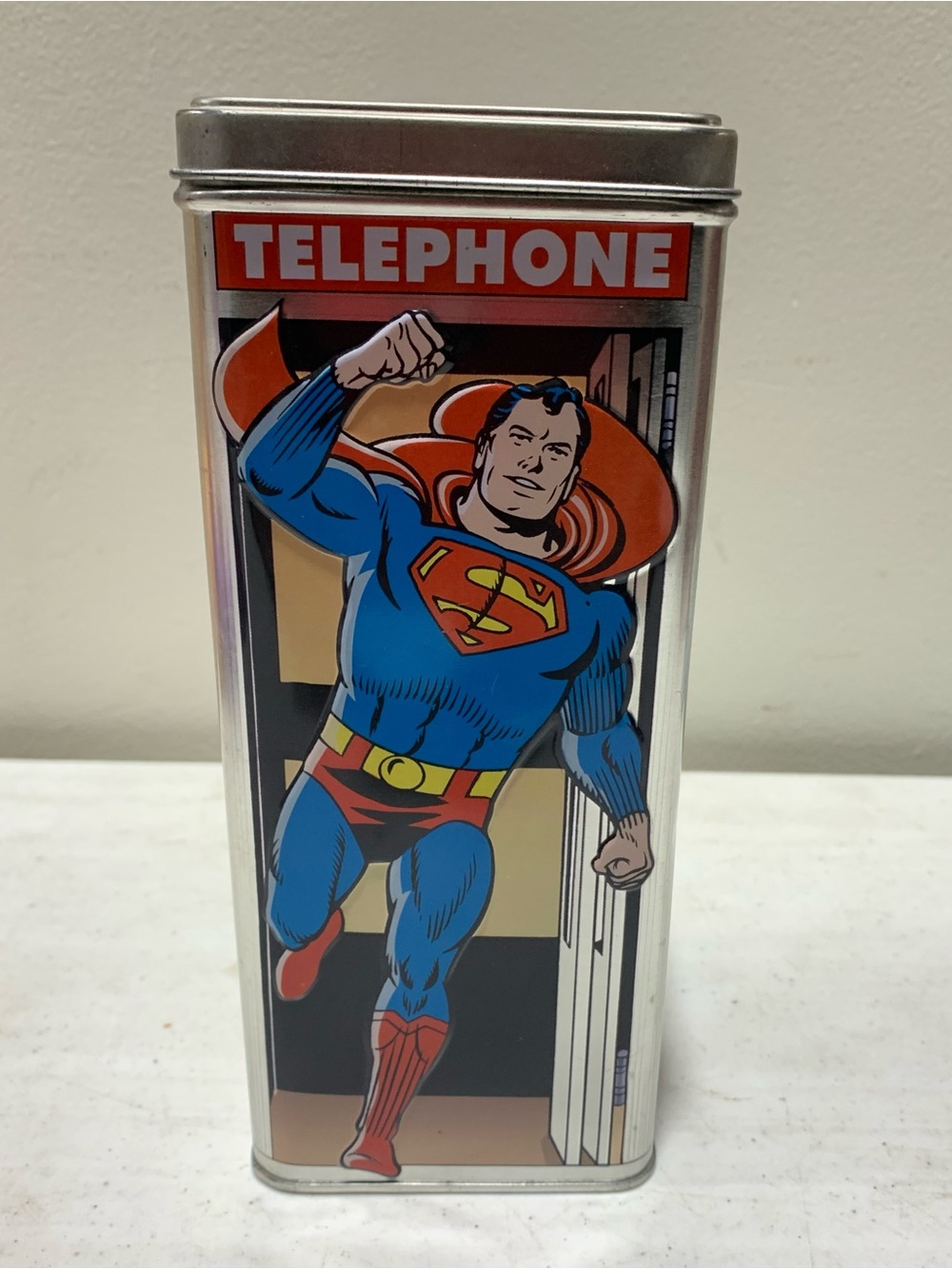 Superman Telephone Phone Booth Tin Coin Bank Schylling 2001